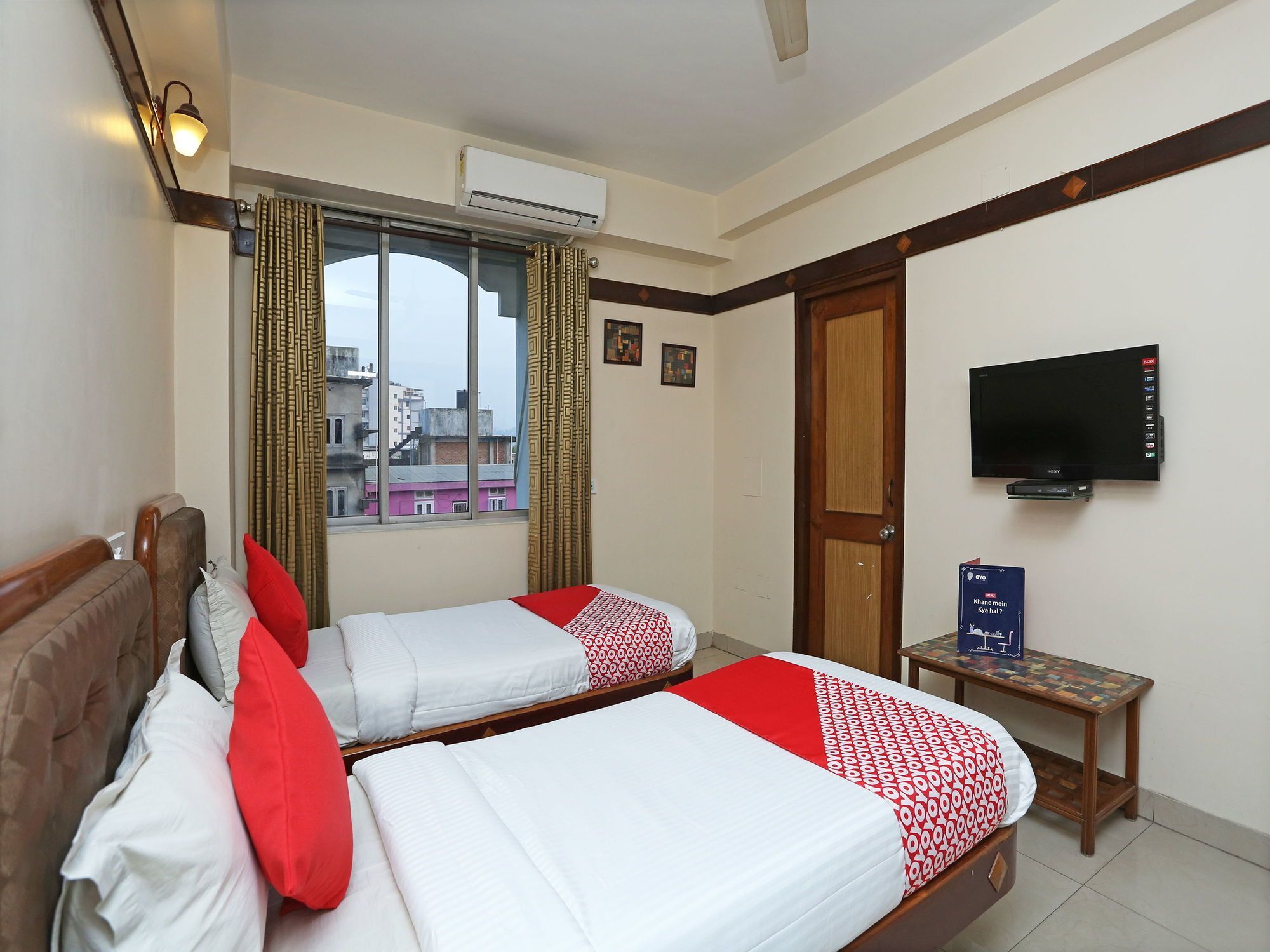 Hotel Amrit Regency Guwahati Luaran gambar